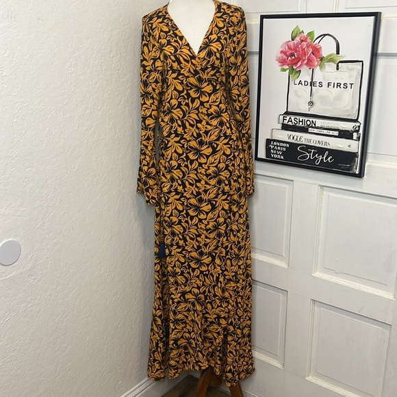 Maaji Floral Long Sleeve Kimono/Wrap Dress Size L - Picture 2 of 9